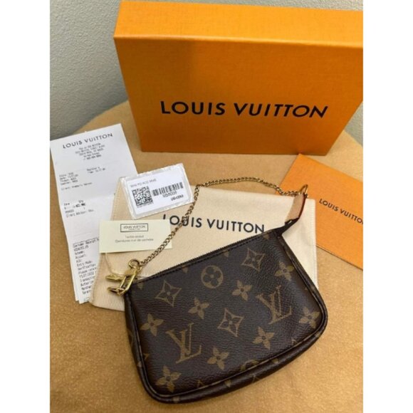LV Monogram Mini Pochette - Picture 1 of 4